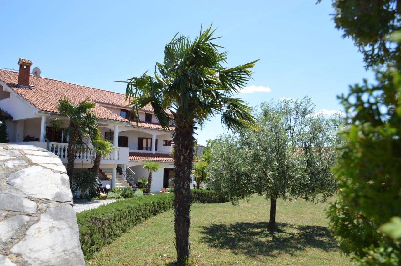Apartments Agata Nova Vas  Екстер'єр фото